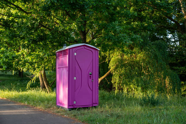 Best Portable restroom trailer rental  in Flomaton, AL