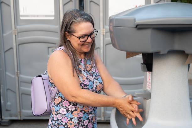 Best Portable toilet rental cost  in Flomaton, AL